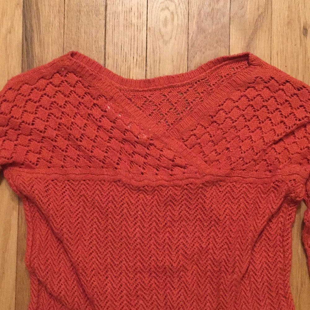 Sparrow Spring Sweater 🪷 - Picture 2 of 4